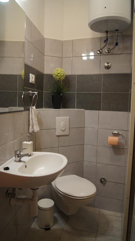 Micro Rooms Šibenik Esterno foto